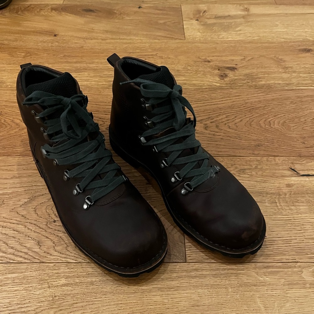 Waitsfield by Merrell Hiking boots, brown size 11